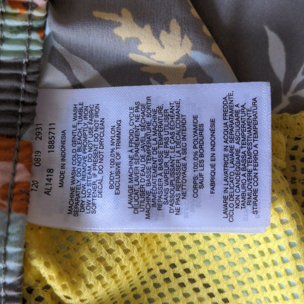 Columbia Floral Shorts Size L - Picture 4 of 5